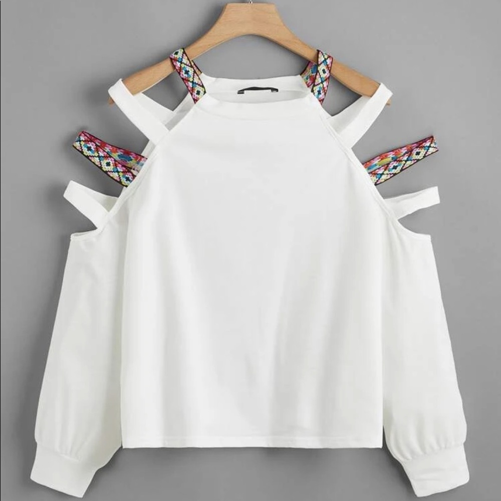 Ladder cut out shoulder pullover